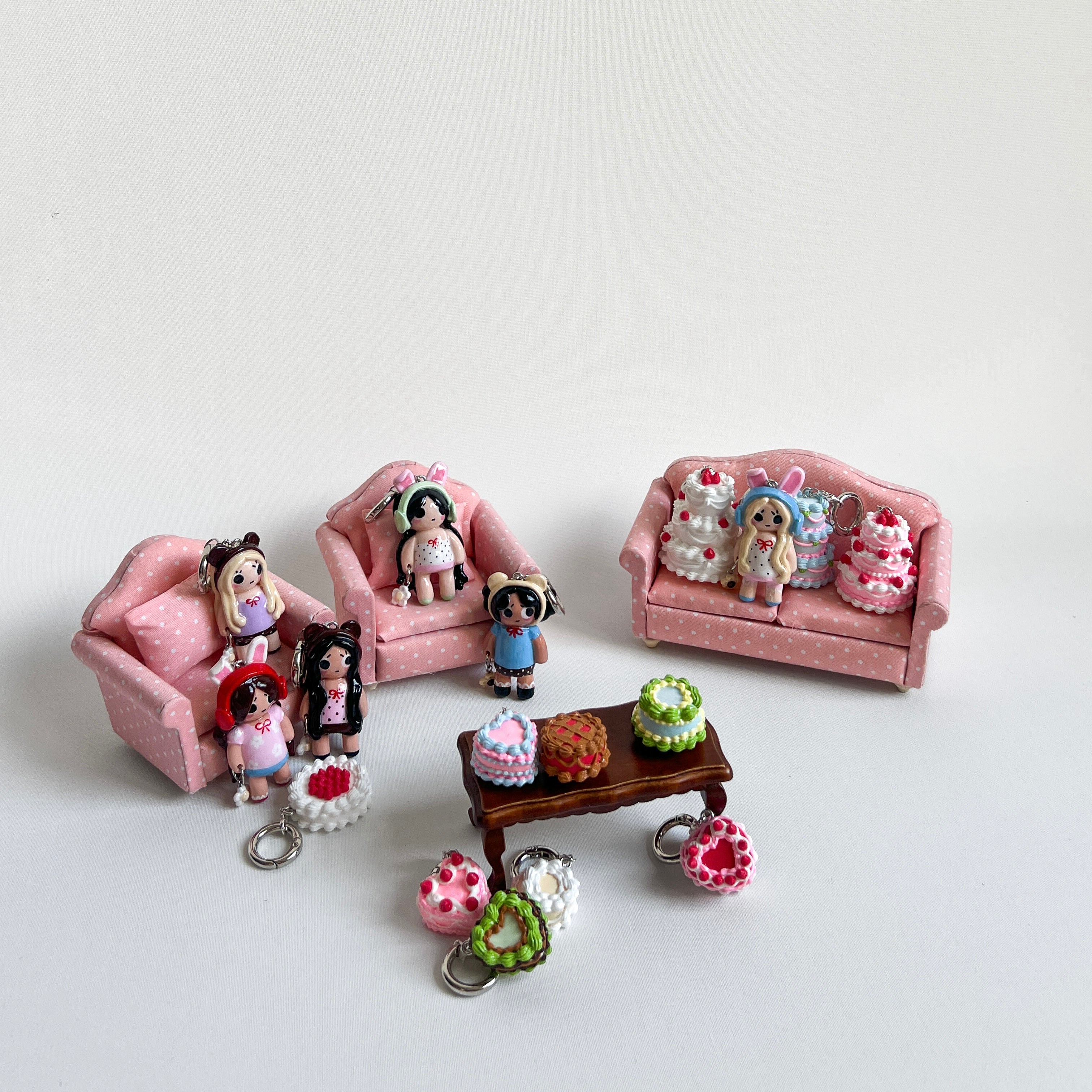 Spring Into Summer - Maisie